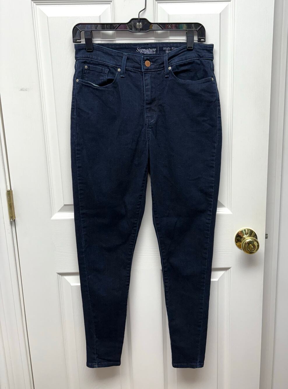 Levis Jeans Signature High Rise Skinny, Dark Wash, Women's Size 10